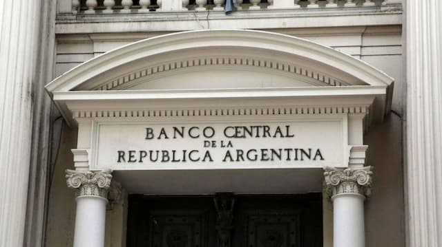 El BCRA creó el "Cobro con Transferencia": un nuevo esquema para el pago de cuotas y servicios